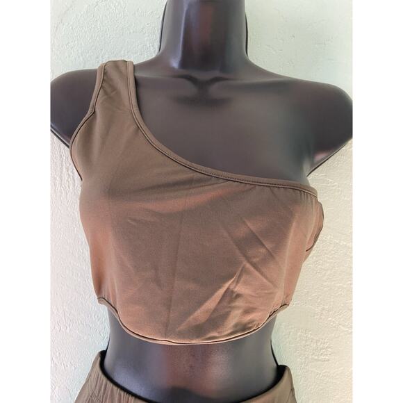 2 Piece Medium Army Green Set Women Crop Tops and Biker Athletic Shorts - Picture 2 of 4